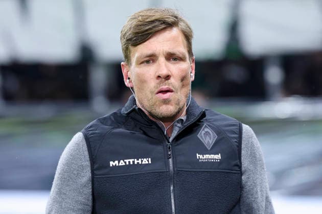 Managing Director Professional Football Sport Clemens Fritz Werder Bremen looks disappointed, Bundesliga, SV Werder Bremen v Eintracht Frankfurt, Weserstadion, January 16, 2026 in Bremen, Germany Photo by Marco Steinbrenner DeFodi Images Managing Director Professional Football Sport Clemens Fritz Werder Bremen looks disappointed, Bundesliga, SV Werder Bremen v Eintracht Frankfurt, Weserstadion, January 16, 2026 in Bremen, Germany Photo by Marco Steinbrenner DeFodi Images DFL regulations prohibit any use of photographs as image sequences and or quasi video