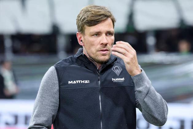 Managing Director Professional Football Sport Clemens Fritz Werder Bremen looks disappointed, Bundesliga, SV Werder Bremen v Eintracht Frankfurt, Weserstadion, January 16, 2026 in Bremen, Germany Photo by Marco Steinbrenner DeFodi Images Managing Director Professional Football Sport Clemens Fritz Werder Bremen looks disappointed, Bundesliga, SV Werder Bremen v Eintracht Frankfurt, Weserstadion, January 16, 2026 in Bremen, Germany Photo by Marco Steinbrenner DeFodi Images DFL regulations prohibit any use of photographs as image sequences and or quasi video