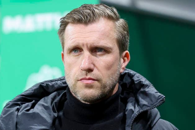 Sportvorstand Markus Kroesche Eintracht Frankfurt looks on, Bundesliga, SV Werder Bremen v Eintracht Frankfurt, Weserstadion on January 16, 2026 in Bremen, Germany Photo by Marco Steinbrenner DeFodi Images Sportvorstand Markus Kroesche Eintracht Frankfurt looks on, Bundesliga, SV Werder Bremen v Eintracht Frankfurt, Weserstadion, January 16, 2026 in Bremen, Germany Photo by Marco Steinbrenner DeFodi Images DFL regulations prohibit any use of photographs as image sequences and or quasi video