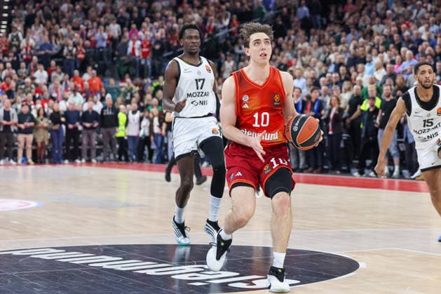 Justinian Jessup FC Bayern Basketball, 10 with Isaac Bonga Partizan Mozzart Bet Belgrade, 17 , GER, FC Bayern Basketball vs Partizan Mozzart Bet Belgrade, Basketball, Euroleague, Matchday 23, Season 2025 2026, 20 01 2026, GER, FC Bayern Basketball vs Partizan Mozzart Bet Belgrade, Basketball, Euroleague, Matchday 23, Season 2025 2026, 20 01 2026 Muenchen Copyright: xEibner-Pressefoto JennixMaulx EP_JML