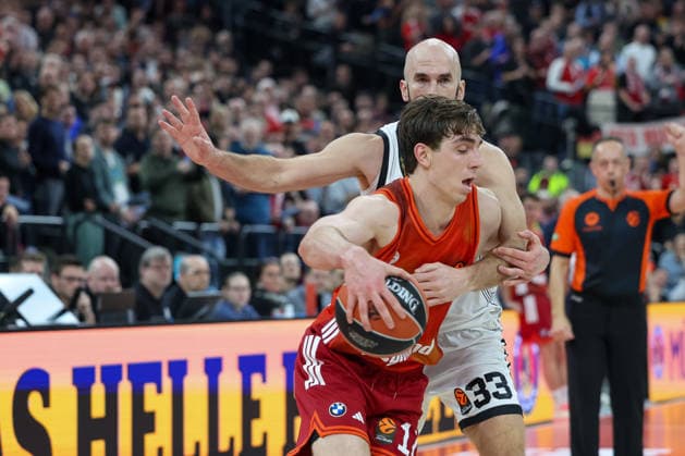 Justinian Jessup FC Bayern Basketball, 10 with Nick Calathes Partizan Mozzart Bet Belgrade, 33 , GER, FC Bayern Basketball vs Partizan Mozzart Bet Belgrade, Basketball, Euroleague, Matchday 23, Season 2025 2026, 20 01 2026, GER, FC Bayern Basketball vs Partizan Mozzart Bet Belgrade, Basketball, Euroleague, Matchday 23, Season 2025 2026, 20 01 2026 Munich Copyright: xEibner-Pressefoto JennixMaulx EP_JML