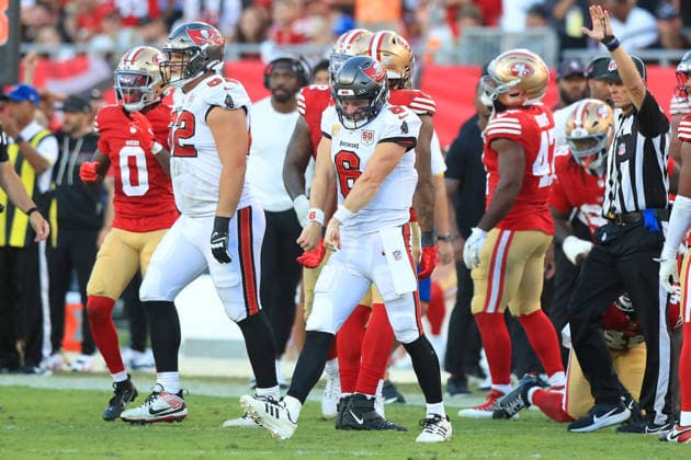 TAMPA, FL - OCTOBER 12: Tampa Bay Buccaneers Quarterback Baker Mayfield (6) celebrates along the sidelines after a first down scramble during the Regular Season game between the San Francisco 49ers and the Tampa Bay Buccaneers on October 12, 2025 at Raymond James Stadium in Tampa, Florida. (Photo by Cliff Welch Icon Sportswire) NFL, American Football Herren, USA OCT 12 49ers at Buccaneers EDITORIAL USE ONLY Icon357251012013