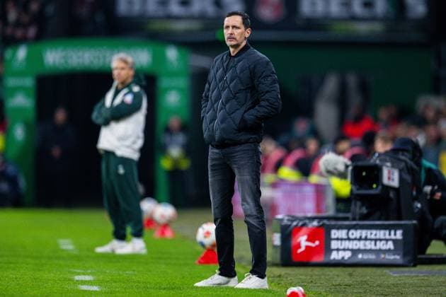 16 01 2026 Soccer, 2025 2026, 1 Bundesliga, 18 Matchday, SV Werder Bremen Eintracht Frankfurt Dino Toppmöller Coach Frankfurt DFL REGULATIONS PROHIBIT ANY USE OF PHOTOGRAPHS AS IMAGE SEQUENCES AND OR QUASI VIDEO