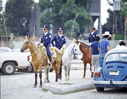 03 06 86 Belgium Mexico Mexico, Mexico City, 03 06 1986, Soccer, FIFA World Cup 1986 in Mexico, Belgium Mexico 1 2 Police on Horses