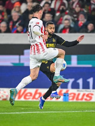 Max Rosenfelder SC Freiburg and Linton Maina 1 FC Köln in a duel during the Bundesliga match between Sport Club Freiburg and 1 FC Köln, Europa Park Stadion on January 25, 2026 in Freiburg, Germany Photo by Harry Langer DeFodi Images Max Rosenfelder SC Freiburg and Linton Maina 1 FC Köln battle for the ball during the Bundesliga match between Sport Club Freiburg and 1 FC Köln at Europa Park Stadion on January 25, 2026 in Freiburg, Germany Photo by Harry Langer DeFodi Images DFL regulations prohibit any use of photographs as image sequences and or quasi video Photo by Harry Langer DeFodi Images DFL regulations prohibit any use of photographs as image sequences and or quasi video