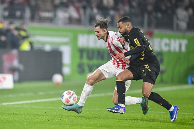 Max Rosenfelder SC Freiburg and Linton Maina 1 FC Köln in a duel during the Bundesliga match between Sport Club Freiburg and 1 FC Köln, Europa Park Stadion on January 25, 2026 in Freiburg, Germany Photo by Harry Langer DeFodi Images Max Rosenfelder SC Freiburg and Linton Maina 1 FC Köln battle for the ball during the Bundesliga match between Sport Club Freiburg and 1 FC Köln at Europa Park Stadion on January 25, 2026 in Freiburg, Germany Photo by Harry Langer DeFodi Images DFL regulations prohibit any use of photographs as image sequences and or quasi video Photo by Harry Langer DeFodi Images DFL regulations prohibit any use of photographs as image sequences and or quasi video
