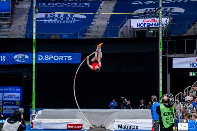 Athletics Düsseldorf 24 01 2026 ISTAF Indoor Düsseldorf 2026 Pole vault Torben Blech