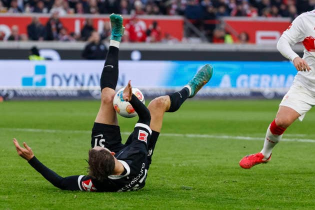 Max Rosenfelder SC Freiburg, 37 on the ball , Germany, Soccer, 1 Bundesliga, Matchday 20, 2025 2026, VfB Stuttgart vs SC Freiburg, 01 02 2026, Stuttgart MHP Arena Germany Copyright: xGrantxHubbsx