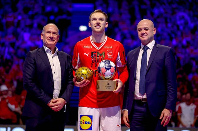 01 02 2026, Handball, Men s EHF EURO 2026, Germany Denmark, Jyske Bank Boxing in Herning Mathias Gidsel Denmark 19 Honor Award All Stars Team of Euro2026 Most Valuable Player MVP Denmark