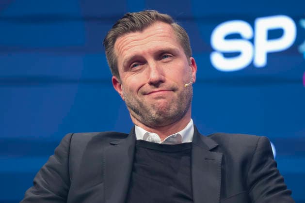 Chief Sports Officer Markus Kroesche Eintracht Frankfurt looks disappointed, SPOBIS Conference Day 1, SPOBIS Conference, Congress Center Hamburg, February 4, 2026 in Hamburg, Germany Photo by Marco Steinbrenner DeFodi Images Chief Sports Officer Markus Kroesche Eintracht Frankfurt looks disappointed, SPOBIS Conference Day 1, SPOBIS Conference, Congress Center Hamburg, February 4, 2026 in Hamburg, Germany Photo by Marco Steinbrenner DeFodi Images