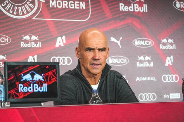 Football Austria, Admiral Bundesliga 2025 2026, Matchday 18 FC Red Bull Salzburg vs FK FAK Austria Wien Red Bull Arena Salzburg Thomas Letsch at the press conference Copyright: xLukasxBierederx