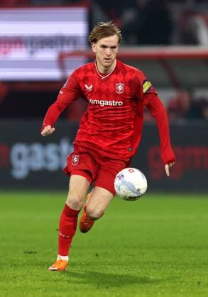 Mats Rots of FC Twente during the match FC Twente Enschede vs SC Heerenveen at the Stadium the Grolsch Veste for the Dutch Vriendenloterij Eredivisie season 2025 2026 in ENSCHEDE, Netherlands on 7 february 2026, Photo by Peter Lous EYE4IMAGES