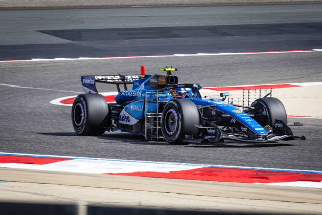 Carlos Sainz jr ESP, Atlassian Williams F1 Team, 55 BHR, Formula 1 World Championship, Formula 1 testing, Bahrain international Circuit, 11 02 2026 BHR, Formula 1 World Championship, Formula 1 testing, Bahrain international Circuit, 11 02 2026 Copyright: xEibner-Pressefoto ThomasxFuesslerx EP_TFR