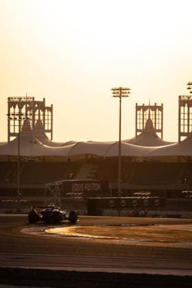 Carlos Sainz jr ESP, Atlassian Williams F1 Team, 55 BHR, Formula 1 World Championship, Formula 1 testing, Bahrain international Circuit, 11 02 2026 BHR, Formula 1 World Championship, Formula 1 testing, Bahrain international Circuit, 11 02 2026 Copyright: xEibner-Pressefoto ThomasxFuesslerx EP_TFR