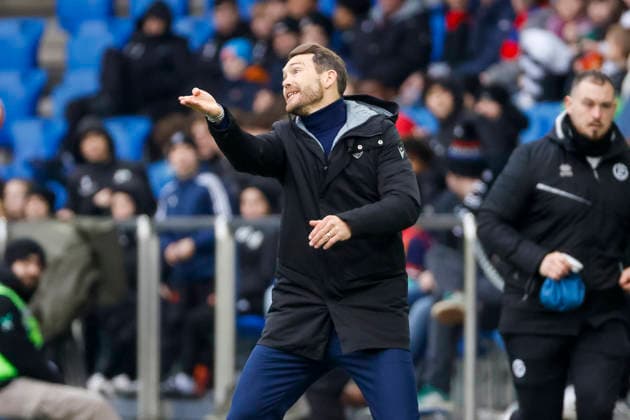 Stephan Lichtsteiner FC Basel, Coach , Switzerland, Football, Super League, 25 Matchday, 2025 2026, FC Basel vs FC Lugano, 15 02 2026, Basel Sankt Jakob Park Switzerland Copyright: xGrantxHubbsx