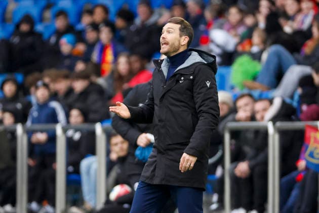 Stephan Lichtsteiner FC Basel, Coach , Switzerland, Football, Super League, 25 Matchday, 2025 2026, FC Basel vs FC Lugano, 15 02 2026, Basel Sankt Jakob Park Switzerland Copyright: xGrantxHubbsx