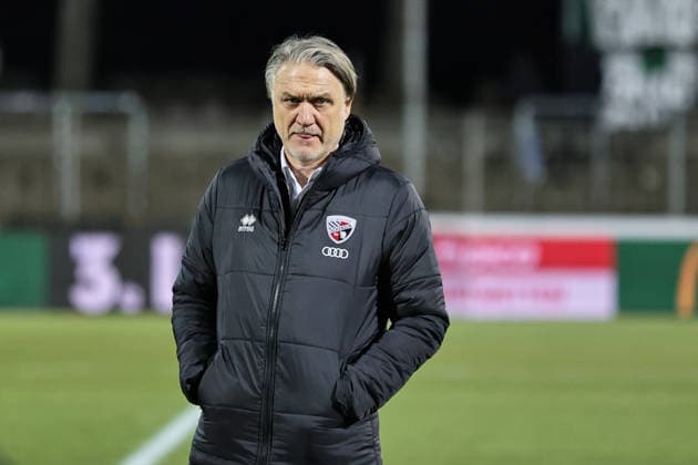 15 02 2026, Football, Men, 3 League, 24 Matchday Season 2025 2026 Third League FC Schweinfurt 05 FC Ingolstadt Managing Director Dietmar Beiersdorfer FC Ingolstadt , single photo Schweinfurt Riedel Bau Arena im Sachs Stadio Bayern Unterfranken Germany
