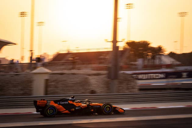 Oscar Piastri AUS, McLaren Mastercard Formula 1 Team, 81 BHR, Formula 1 World Championship, Formula 1 testing, Bahrain international Circuit, 13 02 2026 BHR, Formula 1 World Championship, Formula 1 testing, Bahrain international Circuit, 13 02 2026 Copyright: xEibner-Pressefoto ThomasxFuesslerx EP_TFR