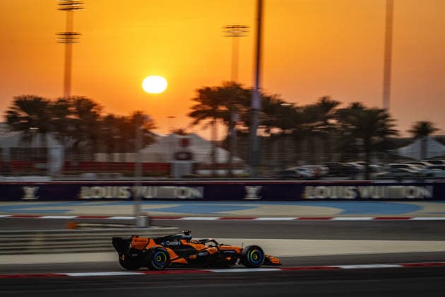 Oscar Piastri AUS, McLaren Mastercard Formula 1 Team, 81 BHR, Formula 1 World Championship, Formula 1 testing, Bahrain international Circuit, 13 02 2026 BHR, Formula 1 World Championship, Formula 1 testing, Bahrain international Circuit, 13 02 2026 Copyright: xEibner-Pressefoto ThomasxFuesslerx EP_TFR