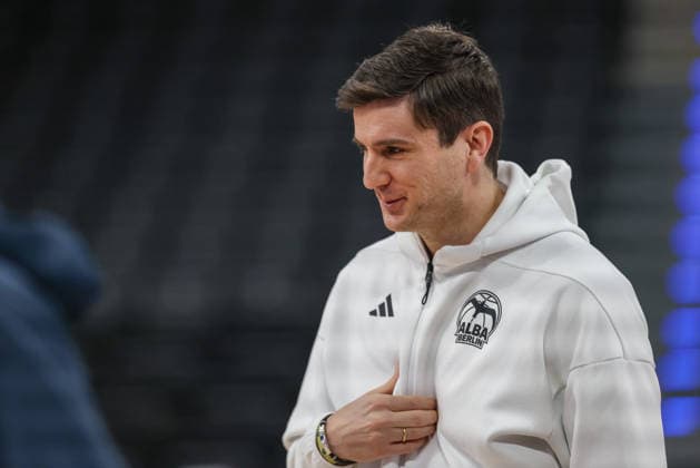 Pedro Calles Alba Berlin, Head Coach , GER, Alba Berlin, Training, Basketball, BBL Pokal, BMW TOP FOUR, Season 2025 2026, 20 02 2026, GER, Alba Berlin, Training, Basketball, BBL Pokal, BMW TOP FOUR, Season 2025 2026, 20 02 2026 Muenchen Copyright: xEibner-Pressefoto JennixMaulx EP_JML