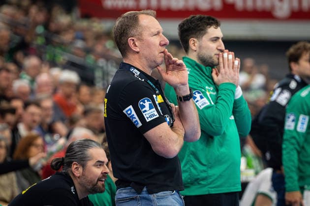 20 02 2026, xovx, Handball Daikin Handball Bundesliga, HSG Wetzlar SC DHfK Leipzig Coach Frank Carstens SC DHfK Leipzig Wetzlar Buderus Arena Hessen Germany EN