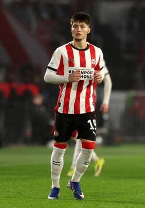 Esmir Bajraktarevic of PSV during the match PSV vs Heerenveen at the Philips Stadion for the Dutch Vriendenloterij Eredivisie season 2025 2026 in EINDHOVEN, Netherlands on 21 february 2026, Photo by DeFodi Images