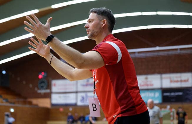 21 02 2026, Germany, Bietigheim Handball SG BBM Bietigheim II vs SG Schozach Bottwartal, Coach Christian Heuberger BBM2