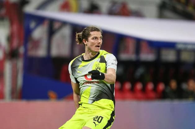 Leipzig, Saxony, Germany, 21 02 2026 Red Bull Arena 23 Matchday, Season 2025 26, 1 Soccer Bundesliga RB Leipzig Borussia Dortmund Marcel Sabitzer 20, BVB Copyright: xdtsxNachrichtenagenturx dts_107939