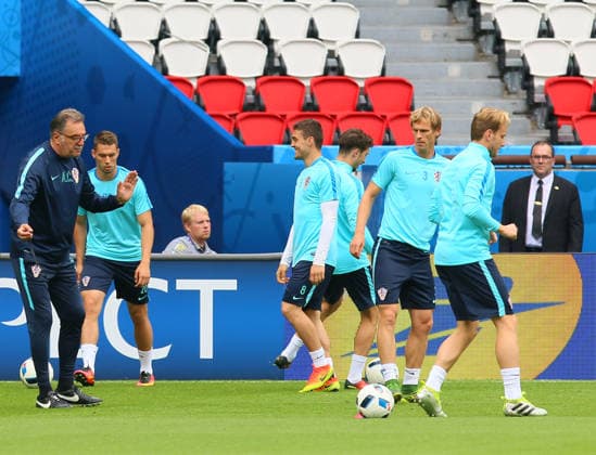Croatian National Football Team training session in France PARIS, FRANCE - JUNE 11: Players of Croatian national football team attend a training session ahead of their first match with Turkey during EURO 2016 at the Parc des Princes stadium in Paris, France on June 11, 2016. France World. Editorial use only. Please get in touch for any other usage. Copyright: x2025xAnadoluxEvrenxAtalayx