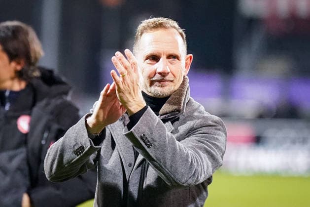 Switzerland Football Brack Super League 2025 2026, Matchday 26 FC Winterthur vs FC Thun Stadion Schützenwiese Winterthur Mauro Lustrinelli Coach, FC Thun Joy, emotions, jubilation Copyright: xJOERANxSTEINSIEKx