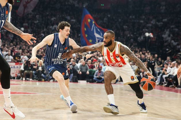 Crvena Zvezda v Anadolu Efes - Euroleague BELGRADE, SERBIA - FEBRUARY 25: Players in action during Euroleague basketball match between Crvena Zvezda and Anadolu Efes in Belgrade, Serbia on February 25, 2026. Filip Stevanovic Anadolu Belgrade Serbia. Editorial use only. Please get in touch for any other usage. Copyright: x2026xAnadoluxFilipxStevanovicx