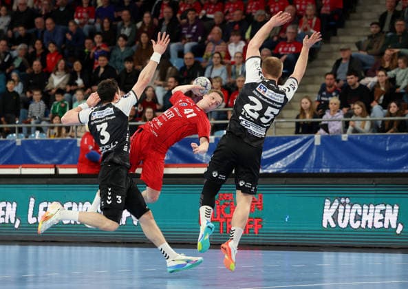 01 03 2026, Germany, Bietigheim Handball SG BBM Bietigheim vs HSG Nordhorn Lingen, f l Christian Wilhelm Nordhorn , Till Herrmann BBM , Jaris Tobeler Nordhorn