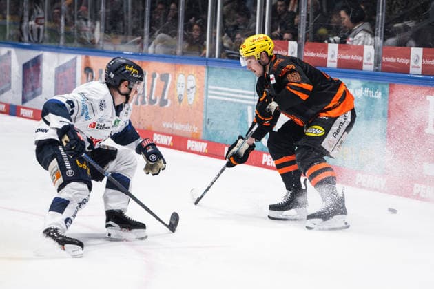 Eric Bua Loewen Frankfurt, 18 GER, Loewen Frankfurt vs Iserlohn Roosters, Ice Hockey, Penny DEL, 49 Matchday, Season 2025 2026, 06 03 2026 Eibner Pressefoto Attila Ziga GER, Loewen Frankfurt vs Iserlohn Roosters, Ice Hockey, Penny DEL, 49 Matchday, Season 2025 2026, 06 03 2026 Frankfurt Copyright: xEibner-Pressefotox EP_AZA