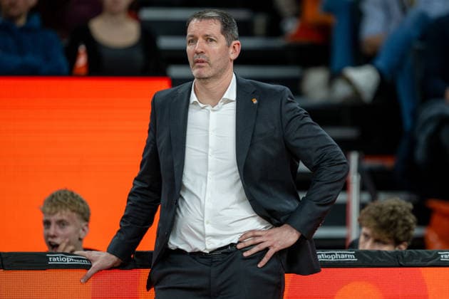 Ty Harrelson ratiopharm ulm, Head Coach , GER, ratiopharm Ulm vs MHP Riesen Ludwigsburg, Basketball Bundesliga, easycredit BBL, 22 Matchday, Season 2025 2026, 06 03 2026, GER, ratiopharm Ulm vs MHP Riesen Ludwigsburg, Basketball Bundesliga, easycredit BBL, 22 Matchday, Season 2025 2026, 06 03 2026 New Ulm Copyright: xEibner-Pressefoto SaschaxWaltherx EP_EER