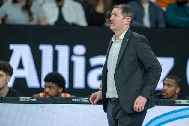 Ty Harrelson ratiopharm ulm, Head Coach , GER, ratiopharm Ulm vs MHP Riesen Ludwigsburg, Basketball Bundesliga, easycredit BBL, 22 Matchday, Season 2025 2026, 06 03 2026, GER, ratiopharm Ulm vs MHP Riesen Ludwigsburg, Basketball Bundesliga, easycredit BBL, 22 Matchday, Season 2025 2026, 06 03 2026 New Ulm Copyright: xEibner-Pressefoto SaschaxWaltherx EP_EER