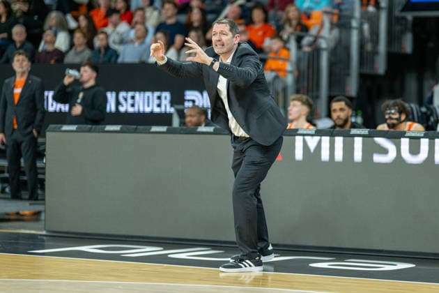 Ty Harrelson ratiopharm ulm, Head Coach , GER, ratiopharm Ulm vs MHP Riesen Ludwigsburg, Basketball Bundesliga, easycredit BBL, 22 Matchday, Season 2025 2026, 06 03 2026, GER, ratiopharm Ulm vs MHP Riesen Ludwigsburg, Basketball Bundesliga, easycredit BBL, 22 Matchday, Season 2025 2026, 06 03 2026 New Ulm Copyright: xEibner-Pressefoto SaschaxWaltherx EP_EER