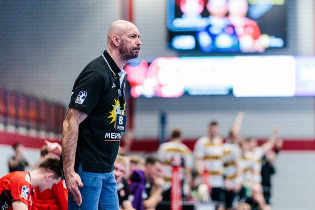 Davor Dominikovic TuS N Luebbecke, Coach aergert sich auf GER, TuS N Luebbecke vs HC Elbflorenz 2006, Handball, 2 Bundesliga, Matchday 23, Season 2025 2026, 09 03 2026 GER, TuS N Luebbecke vs HC Elbflorenz 2006, Handball, 2 Bundesliga, Matchday 23, Season 2025 2026, 09 03 2026 Luebbecke Copyright: xEibner-Pressefoto JanxRollingerx EP_JSK