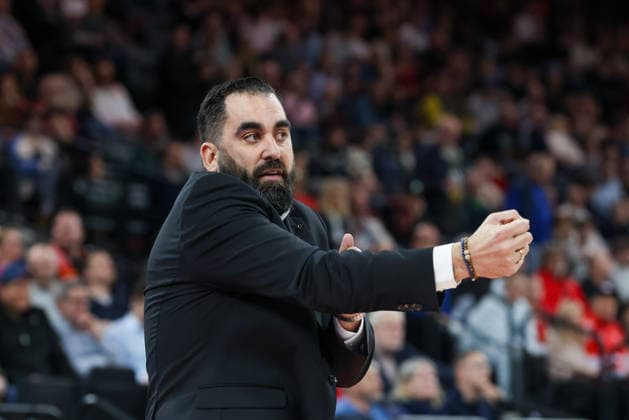 Ramon Diaz Sanchez Basketball Loewen Braunschweig, Head Coach gestures, GER, FC Bayern Basketball vs Basketball Loewen Braunschweig, Basketball, easycredit Basketball Bundesliga, 25 Matchday, Season 2025 2026, 10 03 2026, GER, FC Bayern Basketball vs Basketball Loewen Braunschweig, Basketball, easycredit Basketball Bundesliga, 25 Matchday, Season 2025 2026, 10 03 2026 Munich Copyright: xEibner-Pressefoto JennixMaulx EP_JML