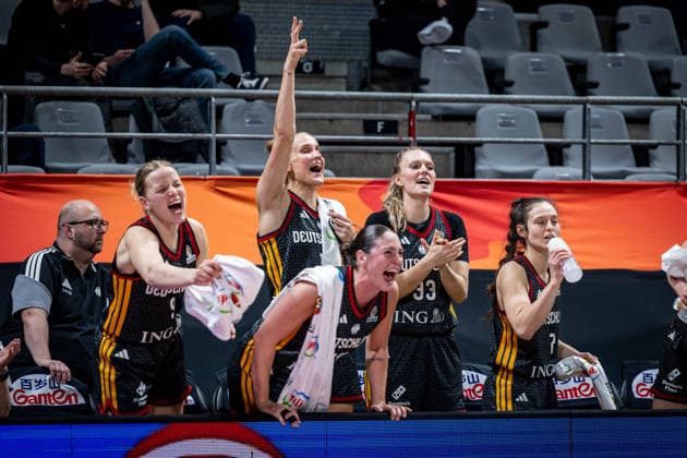 Basketball Villeurbanne 12 03 2026 Wommen™s Basketball World Cup 2026 Qualifying Tournament Philippines PHI Germany GER Cheers Germany