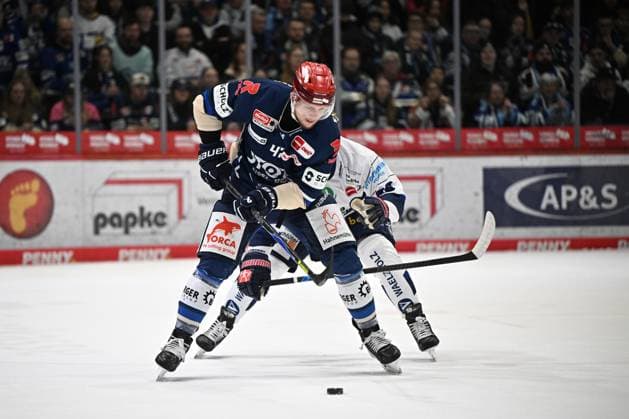 Alexander Karachun Schwenninger Wild Wings Schwenninger Wild Wings vs Iserlohn Roosters, DEL, Main Round, Matchday 51, Season 2025 2026, 20260313 Schwenninger Wild Wings vs Iserlohn Roosters, DEL, Main Round, Matchday 51, Season 2025 2026, 20260313 Schwenningen Copyright: xEibner-Pressefoto SvenxLaeglerx EP_SVL