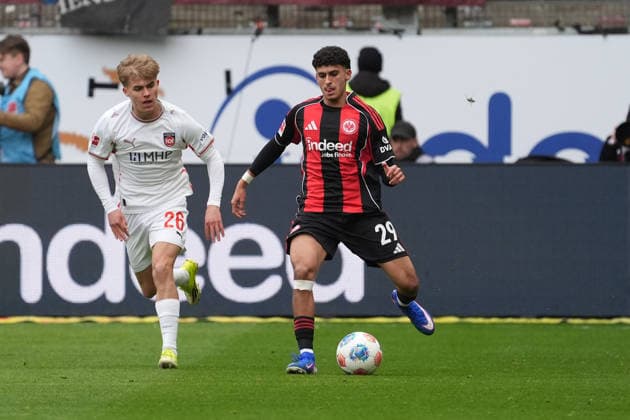 Ayoube Amaimouni Echghouyab Eintracht Frankfurt vs Hennes Behrens 1 FC Heidenheim Frankfurt 14 03 2026 Eintracht Frankfurt vs 1 FC Heidenheim, Deutsche Bank Park, Matchday 26 Bundesliga