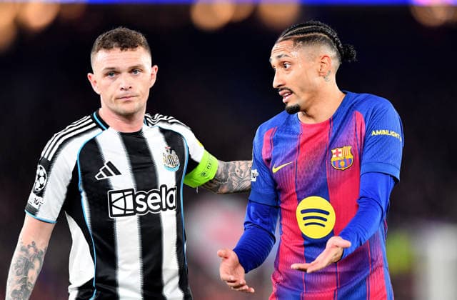 FC Barcelona, Barca v Newcastle United, UEFA Champions League, Football, Camp Nou, Barcelona, SP - 18 Mar 2026 Kieran Trippier of Newcastle United and Raphinha of Barcelona speak. Barcelona Camp Nou Barcelona SP, UK NEWSPAPERS OUT Copyright: xMarkxEnfieldx