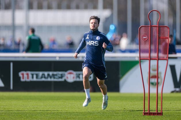 19 03 2026, Football, Training of FC Schalke 04 Adrian Gantenbein FC Schalke 04 Gelsenkirchen Training ground FC Schalke 04 NRW Germany xRHR PHOTO YYx Copyright: RHR-FOTOx RHR-FOTO YY