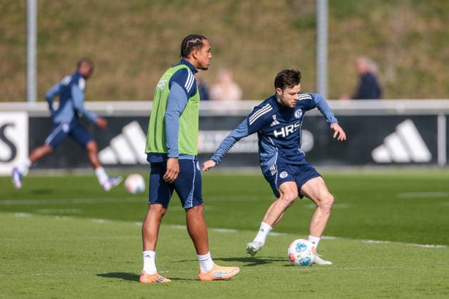 19 03 2026, Football, Training of FC Schalke 04 Adrian Gantenbein FC Schalke 04 Gelsenkirchen Training ground FC Schalke 04 NRW Germany xRHR PHOTO YYx Copyright: RHR-FOTOx RHR-FOTO YY
