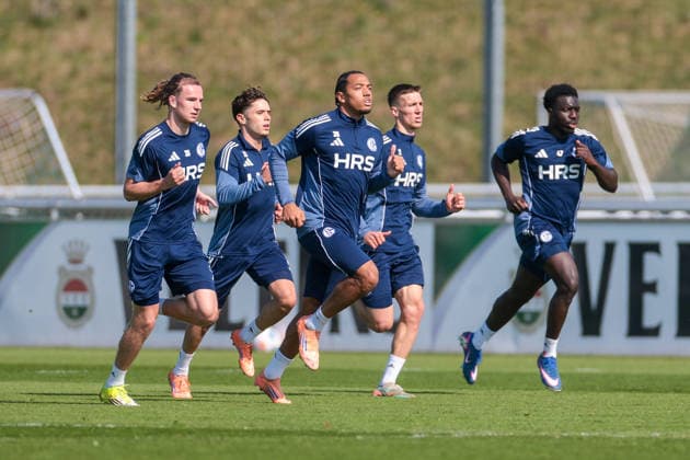 19 03 2026, Football, Training of FC Schalke 04 f l Mika Wallentowitz FC Schalke 04 , Soufiane El Faouzi FC Schalke 04 , Anton Donkor FC Schalke 04 , Felipe Sanchez FC Schalke 04 , Zaid Tchibara FC Schalke 04 Gelsenkirchen Training ground FC Schalke 04 NRW Germany xRHR PHOTO YYx Copyright: RHR-FOTOx RHR-FOTO YY
