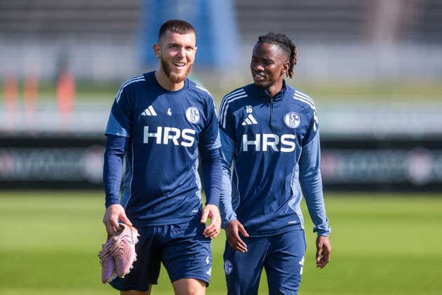 19 03 2026, Football, Training of FC Schalke 04 v l Hasan Kurucay FC Schalke 04 , Moussa Ndiaye FC Schalke 04 Gelsenkirchen Training ground FC Schalke 04 NRW Germany xRHR PHOTO YYx Copyright: RHR-FOTOx RHR-FOTO YY