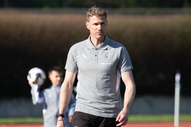 Mönchengladbach, Germany 21 March 2026 Regionalliga West 2025 2026 Borussia Mönchengladbach U23 v SC Paderborn 07 U21 In the picture Coach Oliver Kirch BMG II Grenzlandstadion Nordrhein Westfalen Copyright: xFotostandx xGörtzx