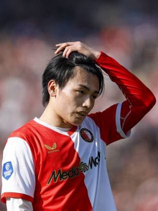 ROTTERDAM - Ayase Ueda of Feyenoord during the Dutch Eredivisie match between Feyenoord and AFC Ajax at Feyenoord stadium De Kuip on March 22, 2026 in Rotterdam, the Netherlands. MAURICE VAN STEEN ANP Eredivisie 2025-2026 xVIxANPxSportx xMauricexvanxSteenxIVx 554112124 originalFilename: 554112124