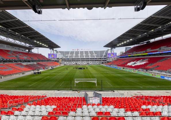 (260325) -- TORONTO, March 25, 2026 -- Media members visit the Toronto Stadium in Toronto, Canada, on March 24, 2026. The City of Toronto unveiled the completion of all major upgrades at the Toronto Stadium for the FIFA World Cup, WM, Weltmeisterschaft, Fussball 2026 on Tuesday. With a temporary seating expansion included, the total stadium capacity has increased to 45,000 seats. (Photo by Xinhua) CANADA-TORONTO-FIFA WORLD CUP-STADIUM MAJOR UPGRADES-COMPLETION ZouxZheng