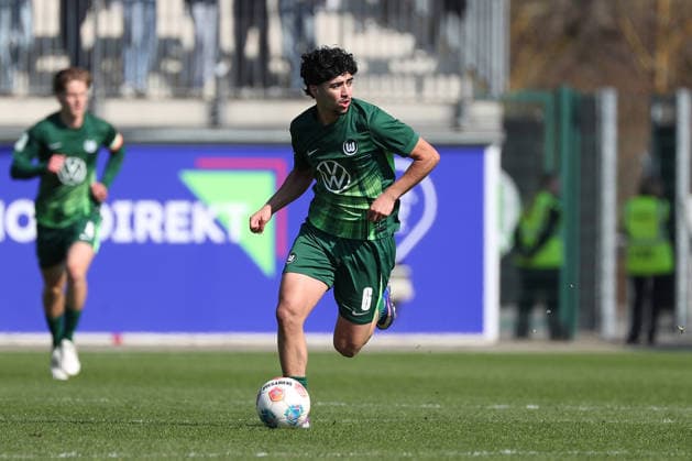 VfL vs Cologne, A Juniors DFB Cup Semi-Final Wolfsburg, 22 03 2026, Soccer Men, DFB Cup A Juniors U19 , Semi-Final 2025 2026, VfL Wolfsburg vs 1 FC Cologne Darwin Soylu VfL Wolfsburg U19 AOK Stadion Niedersachen Germany
